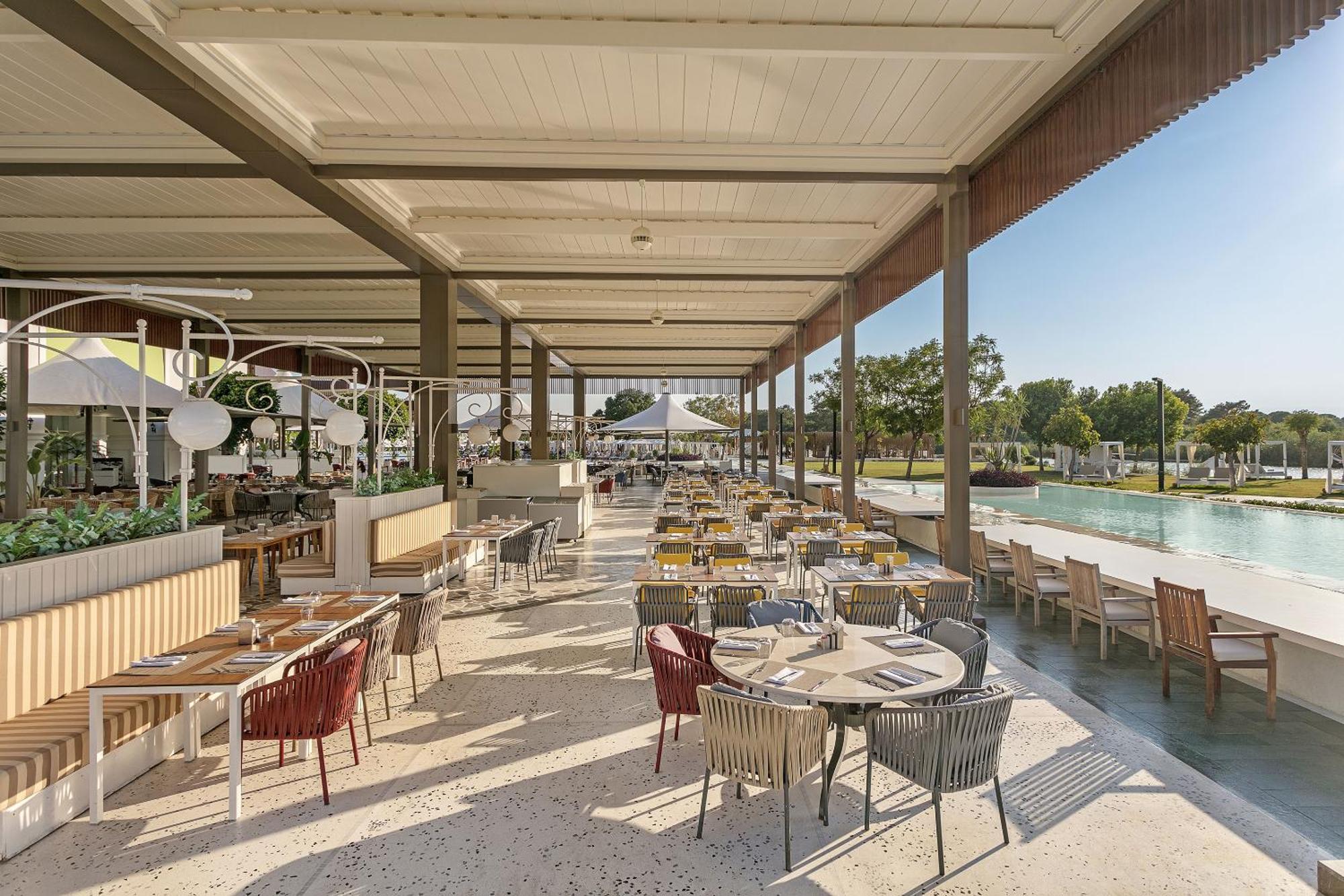 Hotel Titanic Deluxe Golf Belek Exterior foto