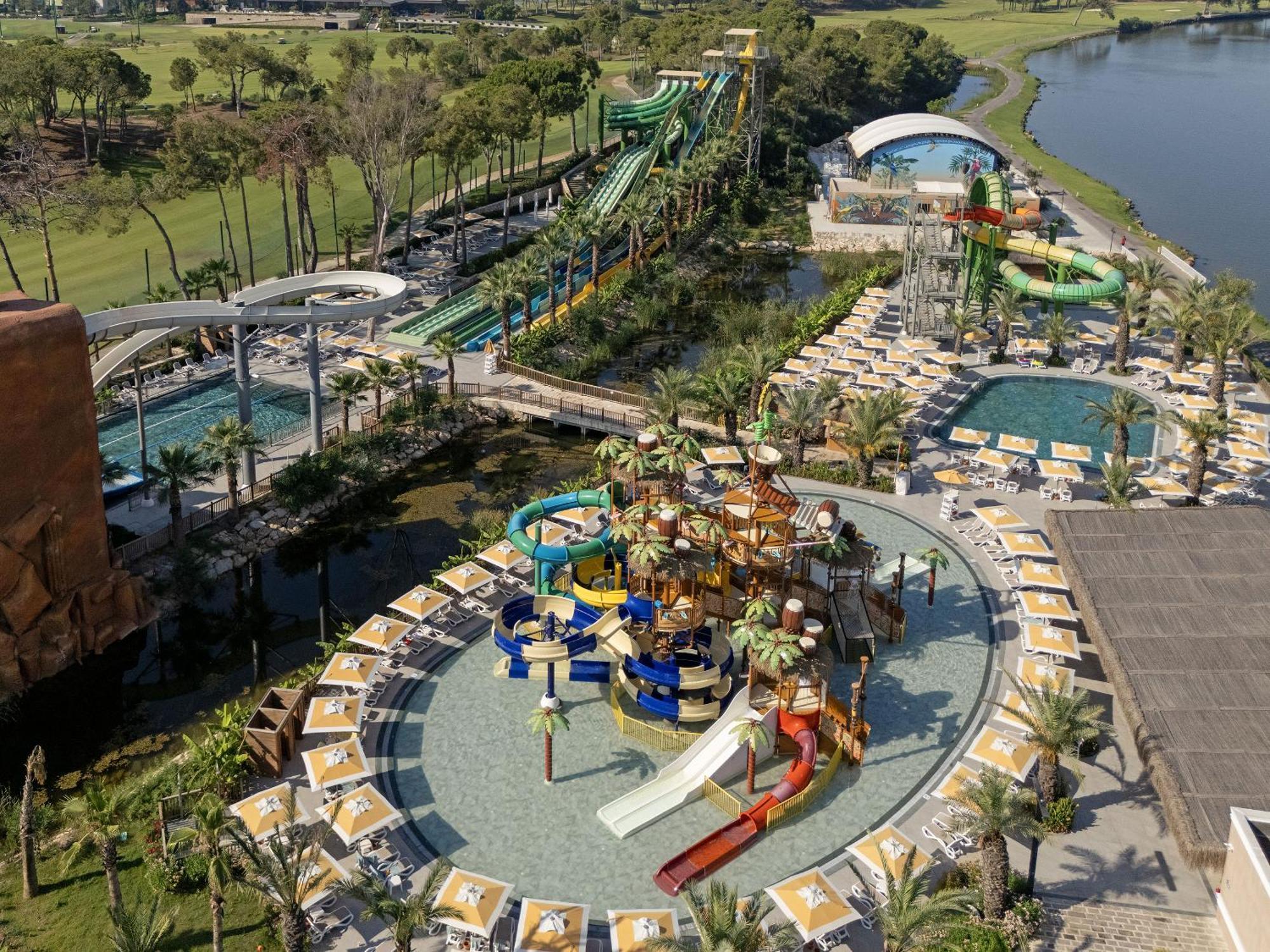 Hotel Titanic Deluxe Golf Belek Exterior foto